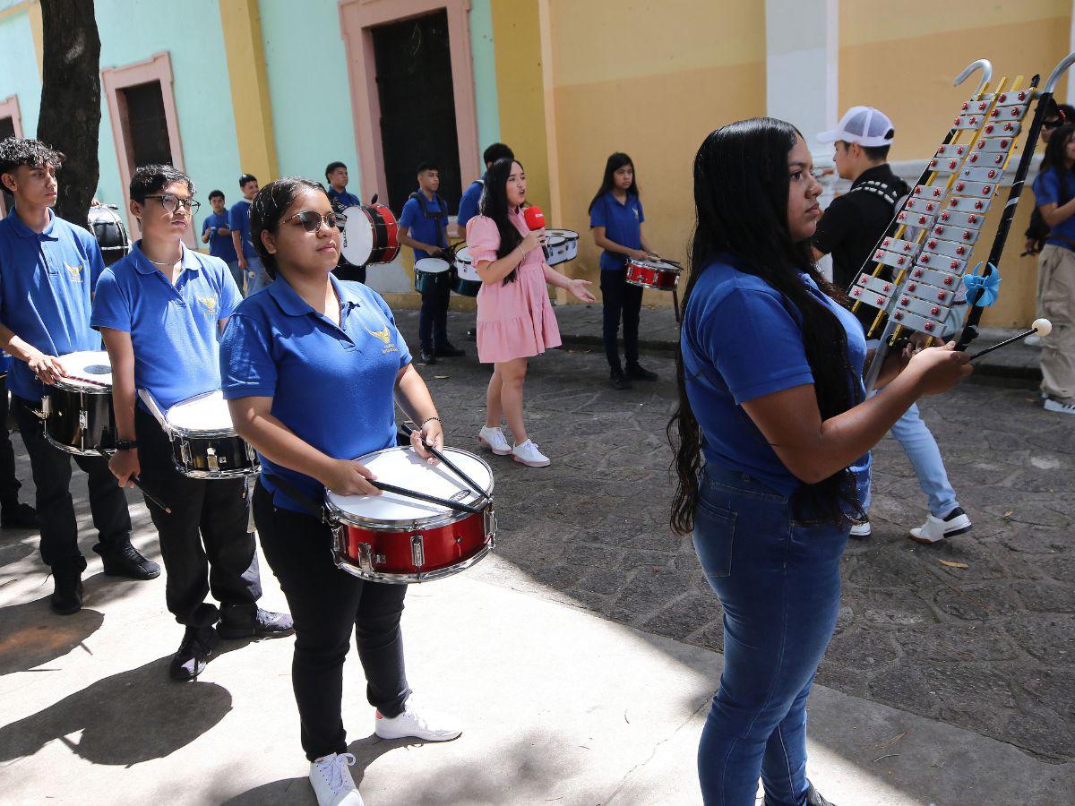 La banda del Instituto Vuelo de Águila lista para brillar en los desfiles patrios