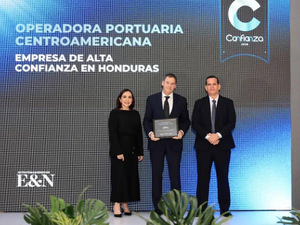 ¿Qué empresas recibieron el reconocimiento Doble Confianza y líderes en Honduras?