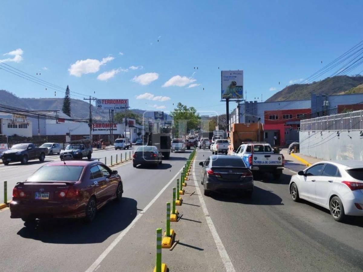 Infernal tráfico colapsa la salida al sur de Tegucigalpa
