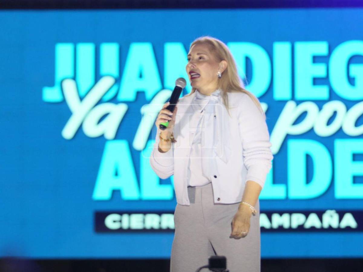 Nasry Asfura cierra campaña arropado por su familia y una marea de simpatizantes nacionalistas