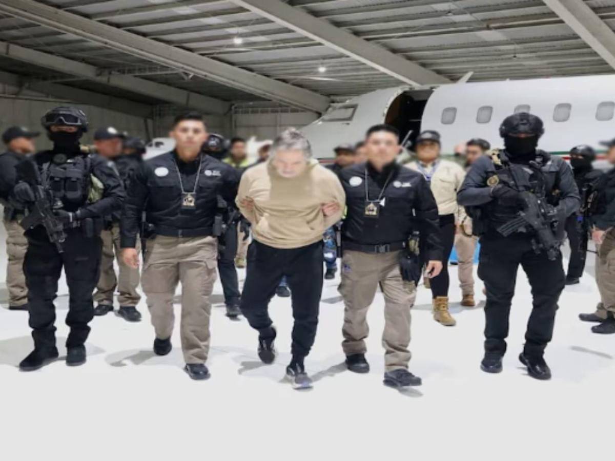 ¿Quién es Hernán Bermúdez, exfuncionario mexicano y presunto líder de “La Barredora”?