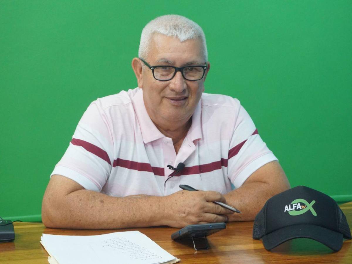 Cornelio López, el comunicador que entrevistó al papa León XIV en su visita a Honduras