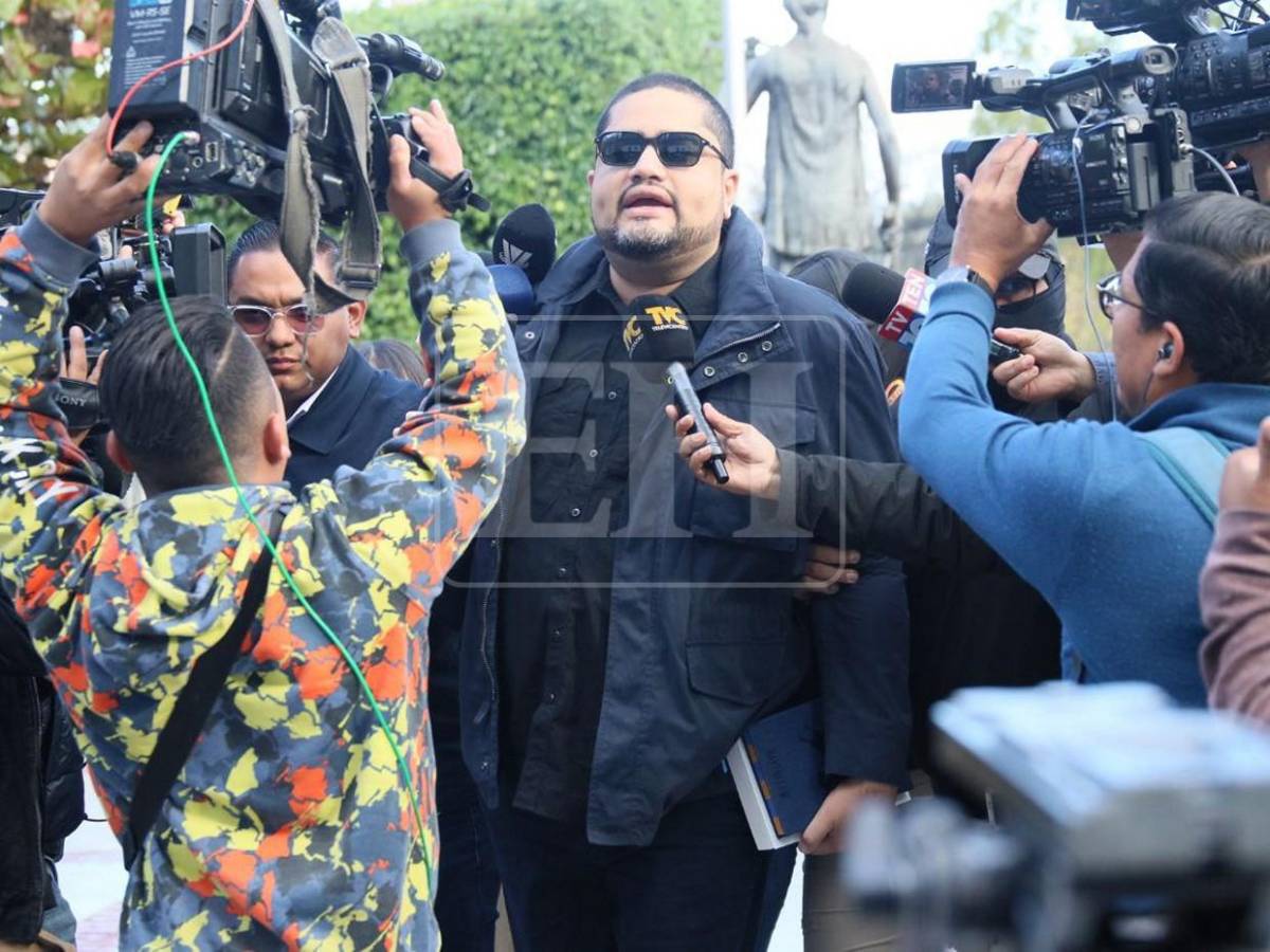 De prisa y otros relajados: acusados por Chequesol comparecen a audiencia inicial