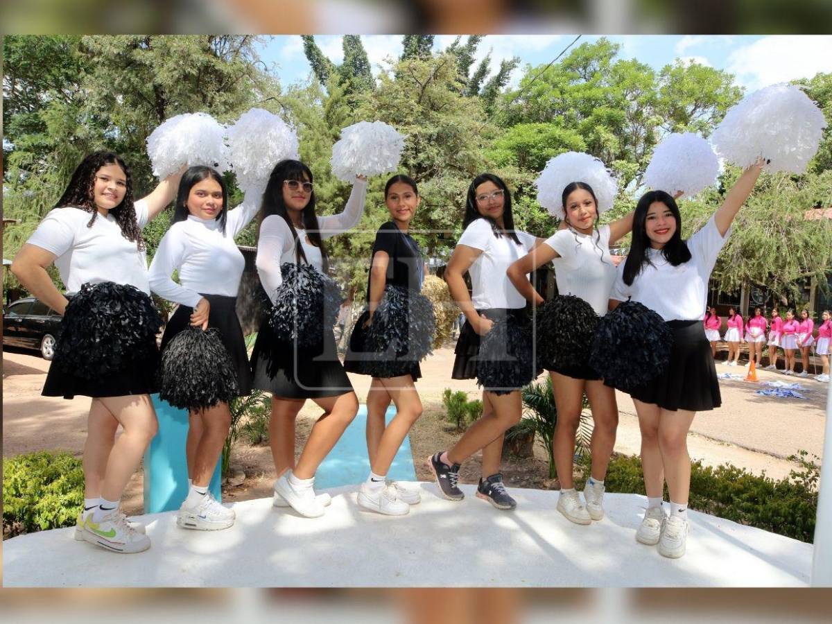 Pomponeras del INTAE alistan sus pasos para los desfiles del 15 de septiembre en Honduras