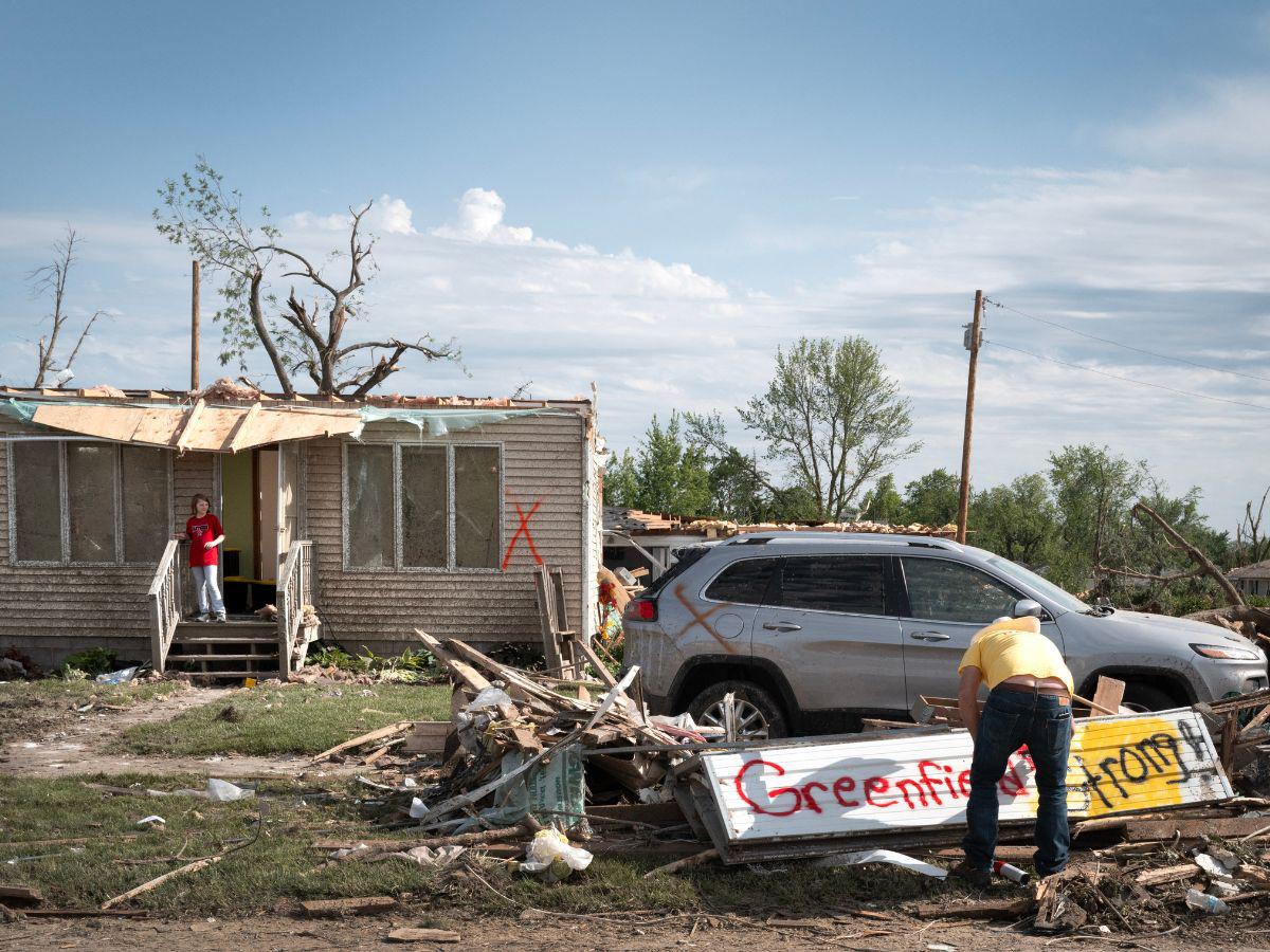 Cinco muertos deja un tornado en Iowa, Estados Unidos