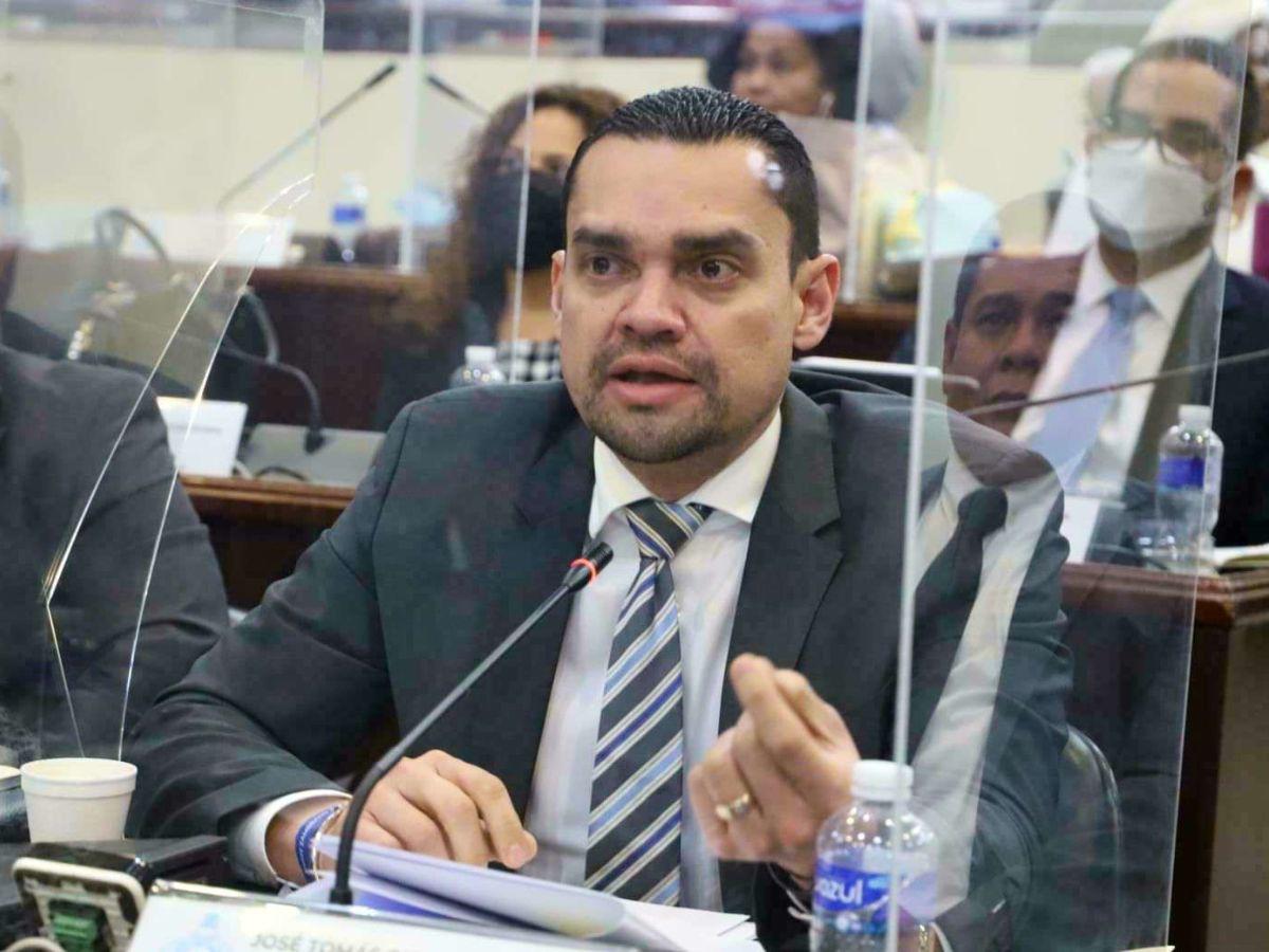 Presidencia del Partido Nacional será asumida por Tomás Zambrano