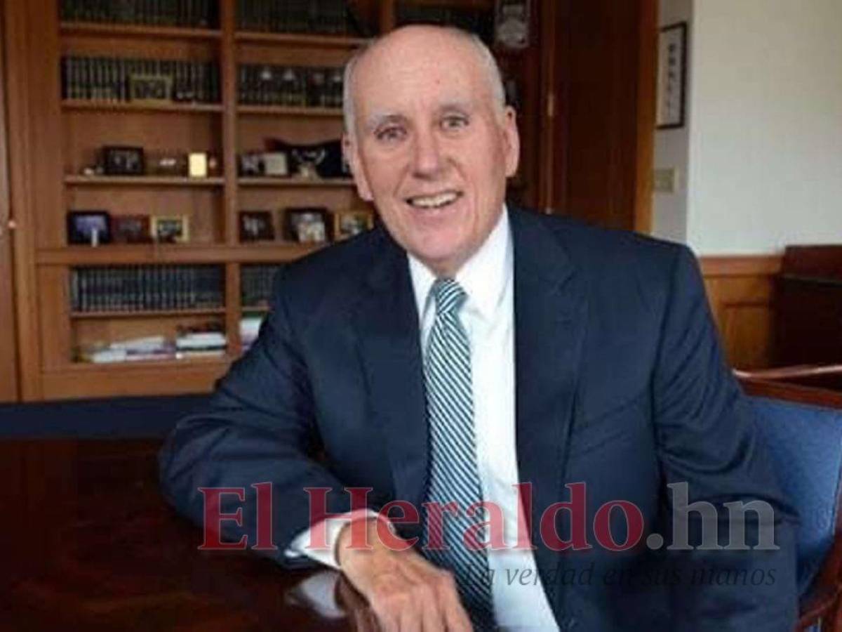 Kevin Castel está a cargo del proceso de JOH y es el encargado de leerle los cargos.