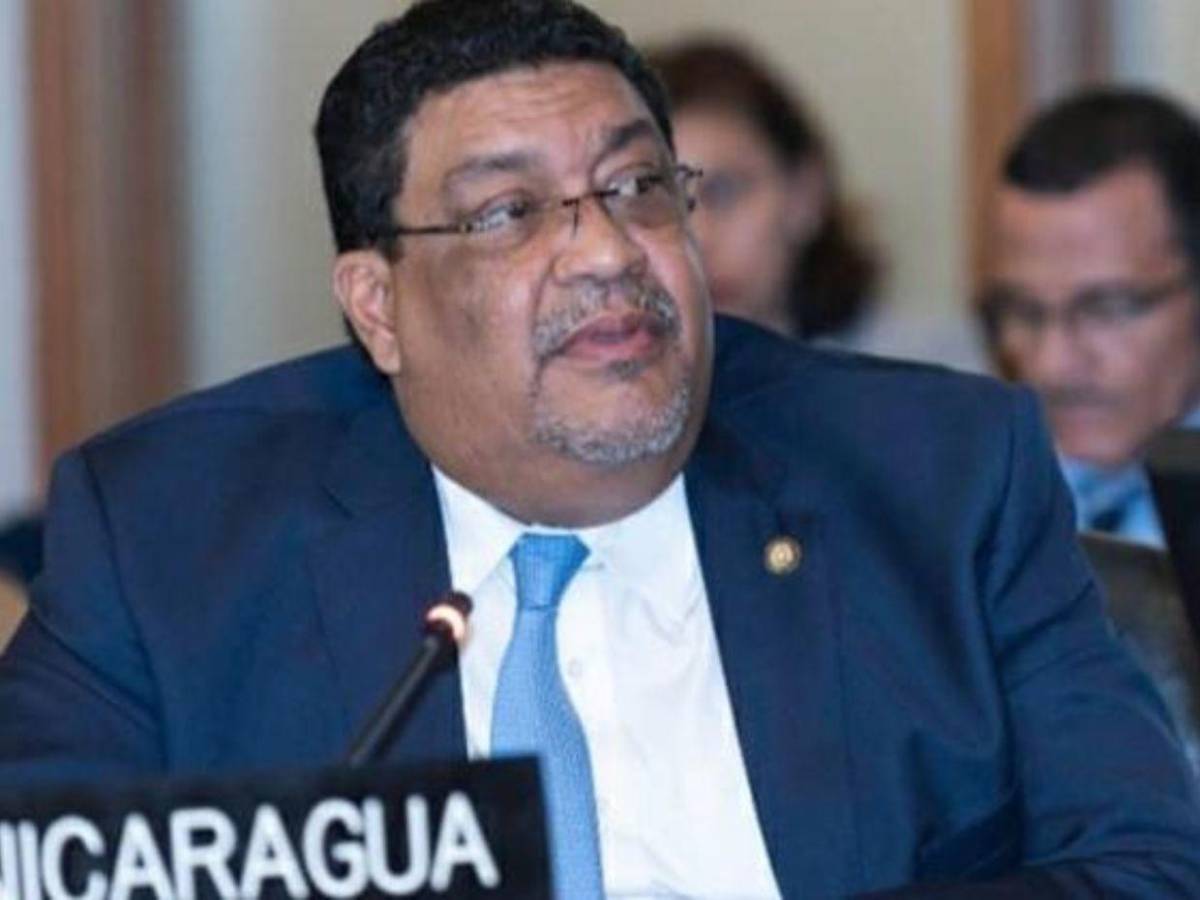 ¿Quién es el canciller al que Xiomara Castro ignoró tras desacuerdo en Declaración de Tegucigalpa en la Celac? ¿Quién es el canciller al que Xiomara Castro ignoró tras desacuerdo en Declaración de Tegucigalpa en la Celac?