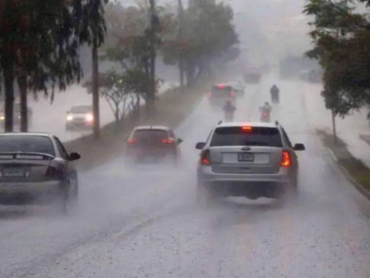 ¡Fin al calor! Pronostican lluvias para la mayor parte del país: ¿en qué departamentos?