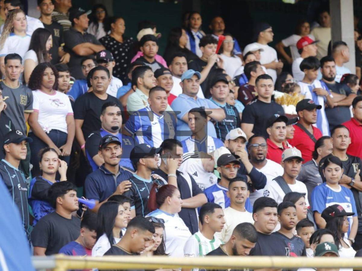 ¡Repleto! Así luce el estadio Morazán en el partido de tiktokers Honduras vs El Salvador