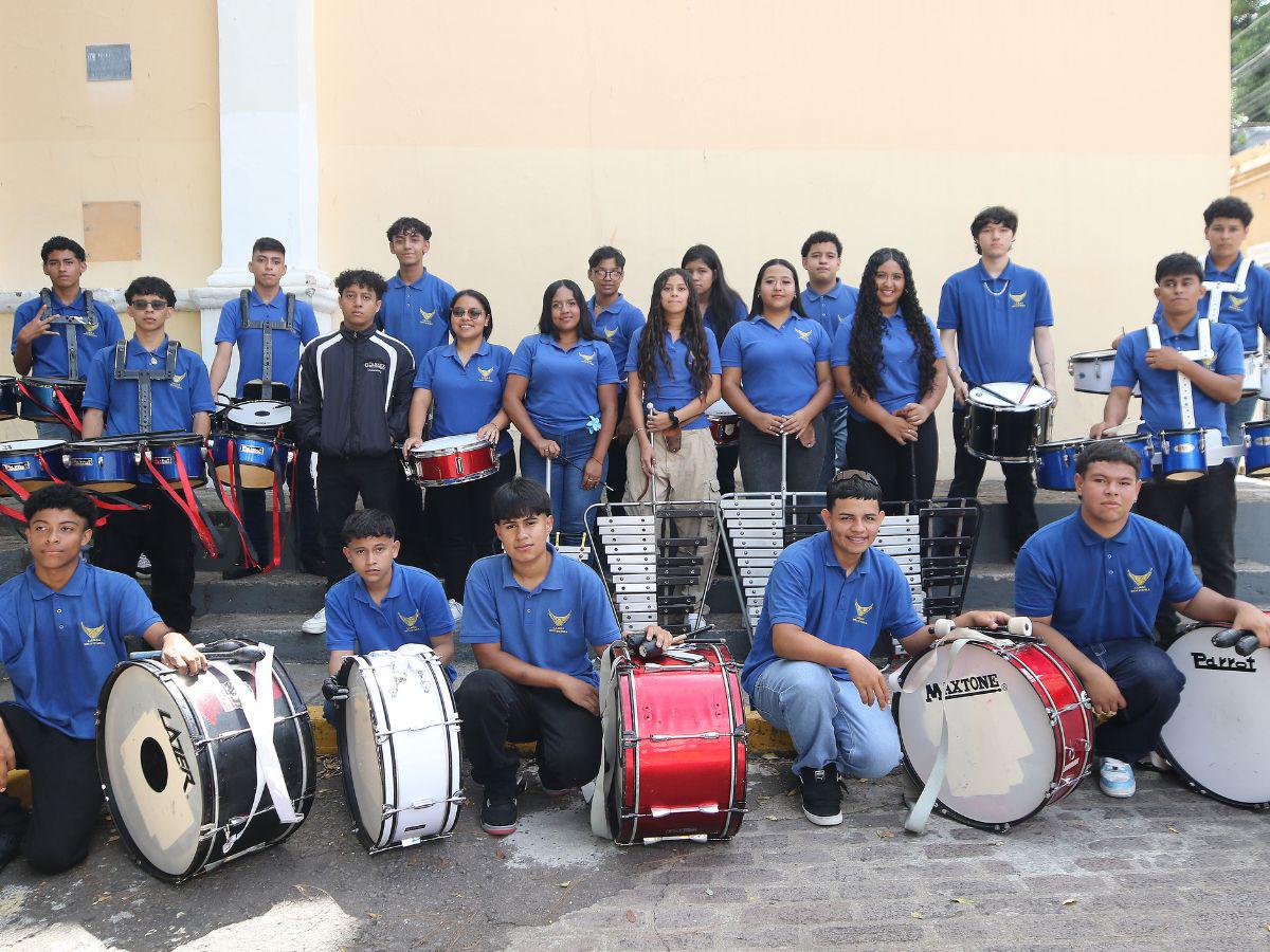 La banda del Instituto Vuelo de Águila lista para brillar en los desfiles patrios