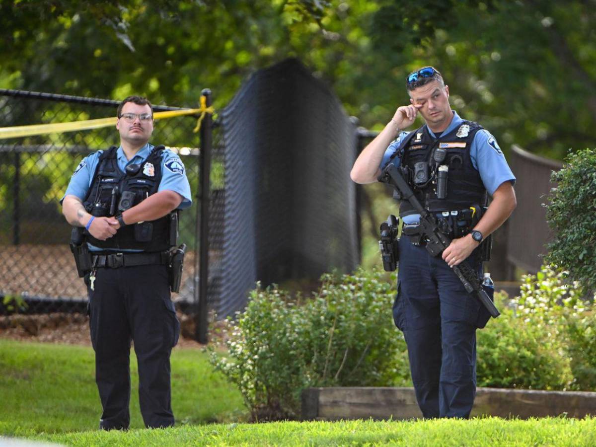 Pesadilla: Así fue el tiroteo en escuela católica de Minneapolis