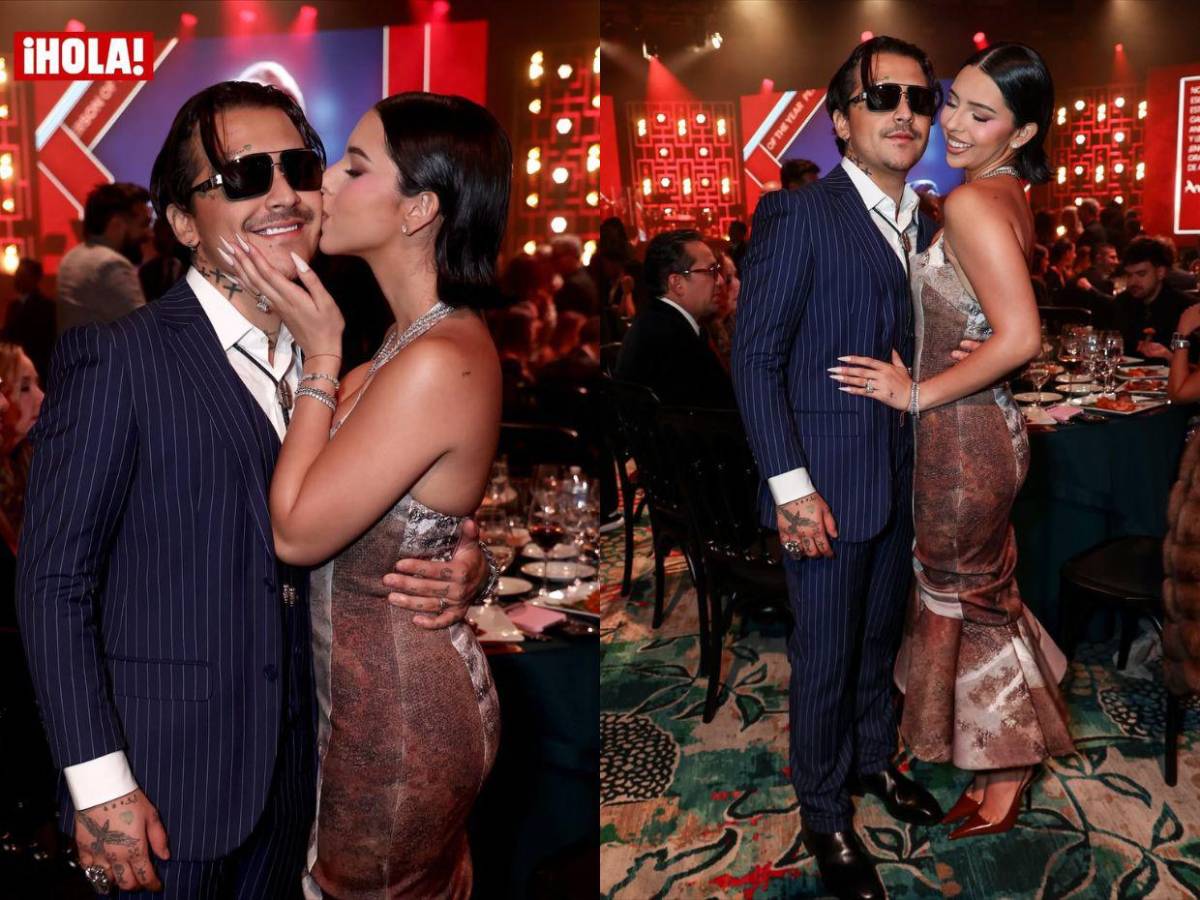Ángela Aguilar y Christian Nodal posan enamorados en los Latin Grammy