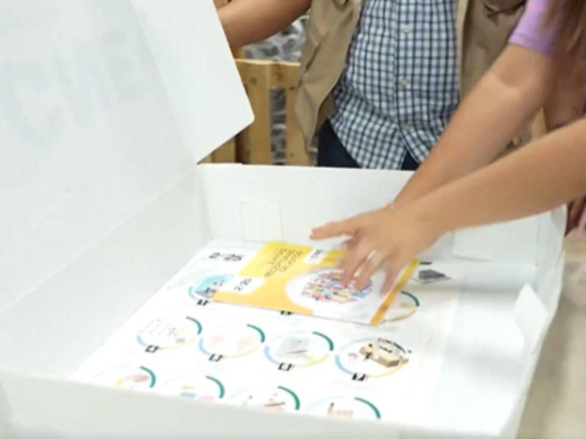 Así inicia el armado de las primeras maletas electorales para las elecciones generales