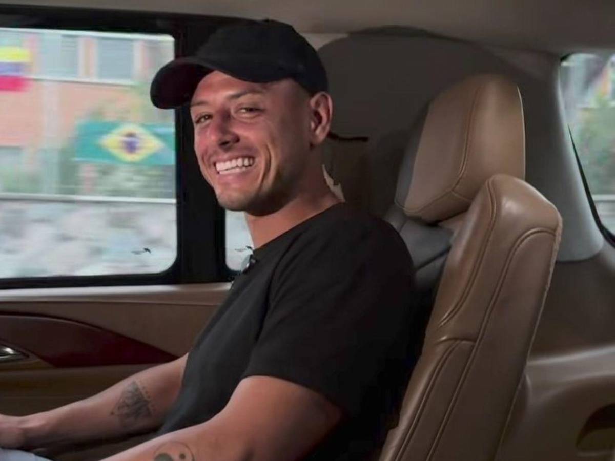 ¿Está bien de la cabeza? Chicharito Hernández en líos en México por comentarios sexistas