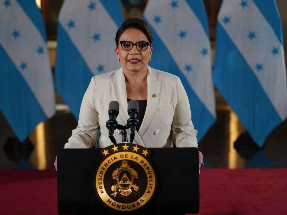 Presidenta Xiomara Castro tras brutal masacre en aldea de Comayagua: “Exijo contundentes acciones y resultados en las próximas 72 horas”