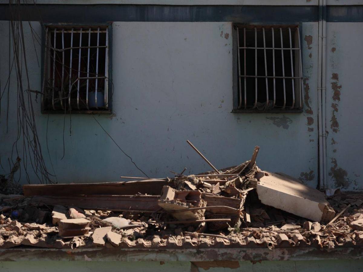 En fotos: así quedaron los edificios en Venezuela tras el ataque de Estados Unidos