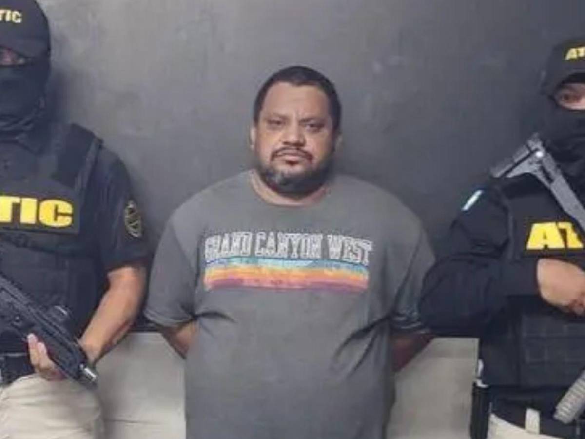 ¿Quién es Melvin Cevallos y de qué lo acusan? Perfil del reconocido dirigente de Libre