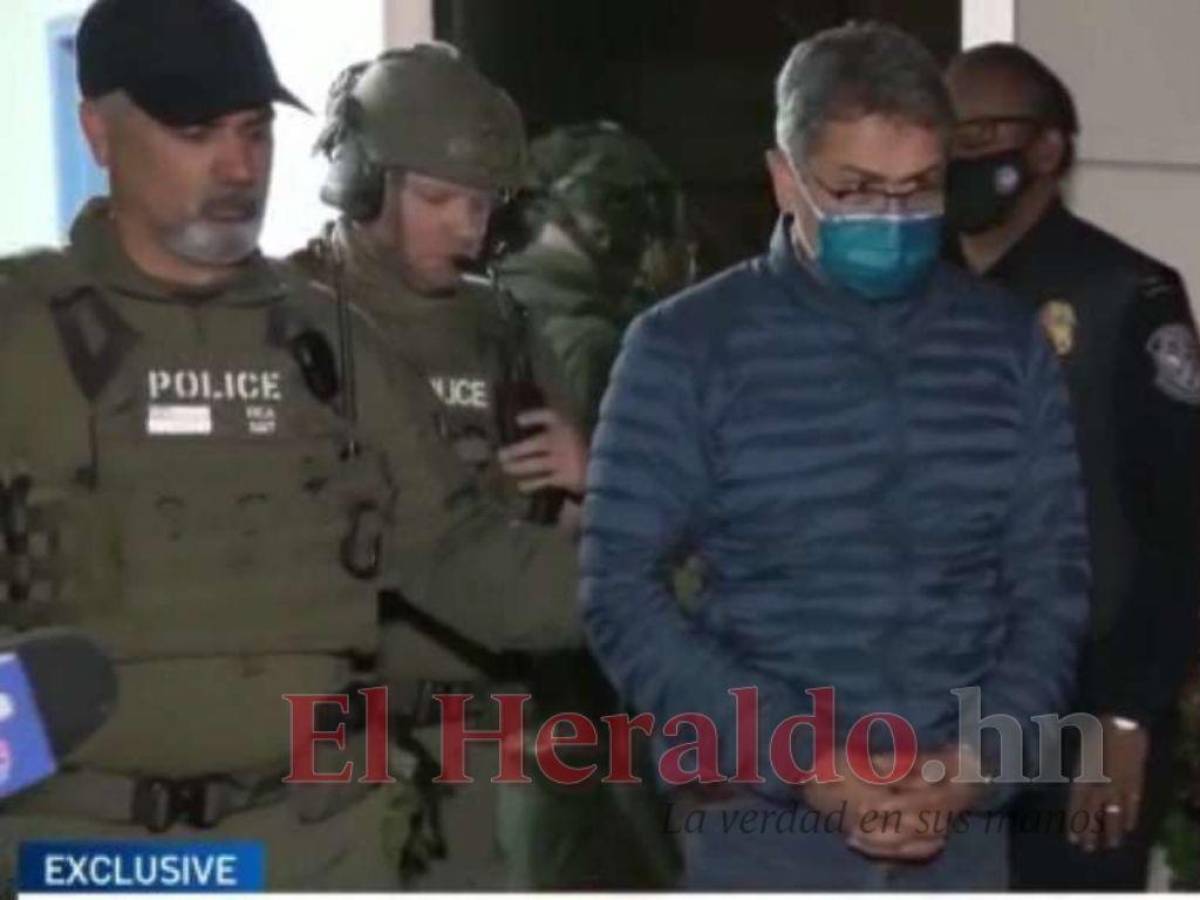 Juan Orlando Hernández se presenta a su segunda audiencia, clave para ir a juicio