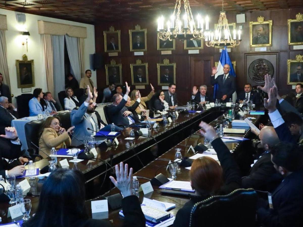 Una a una: todas las secretarías eliminadas por el gobierno de Nasry Asfura