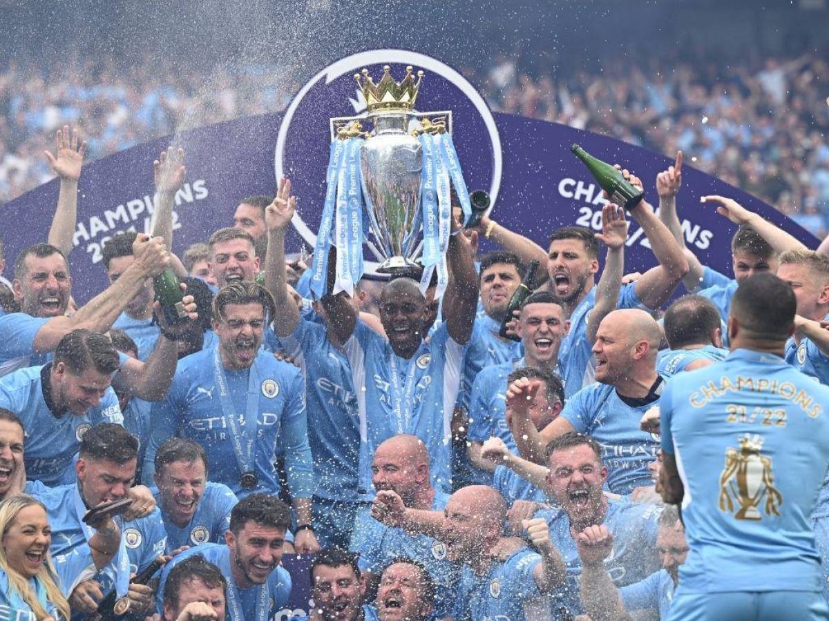 El Manchester City se corona campeón de Inglaterra por segundo año consecutivo