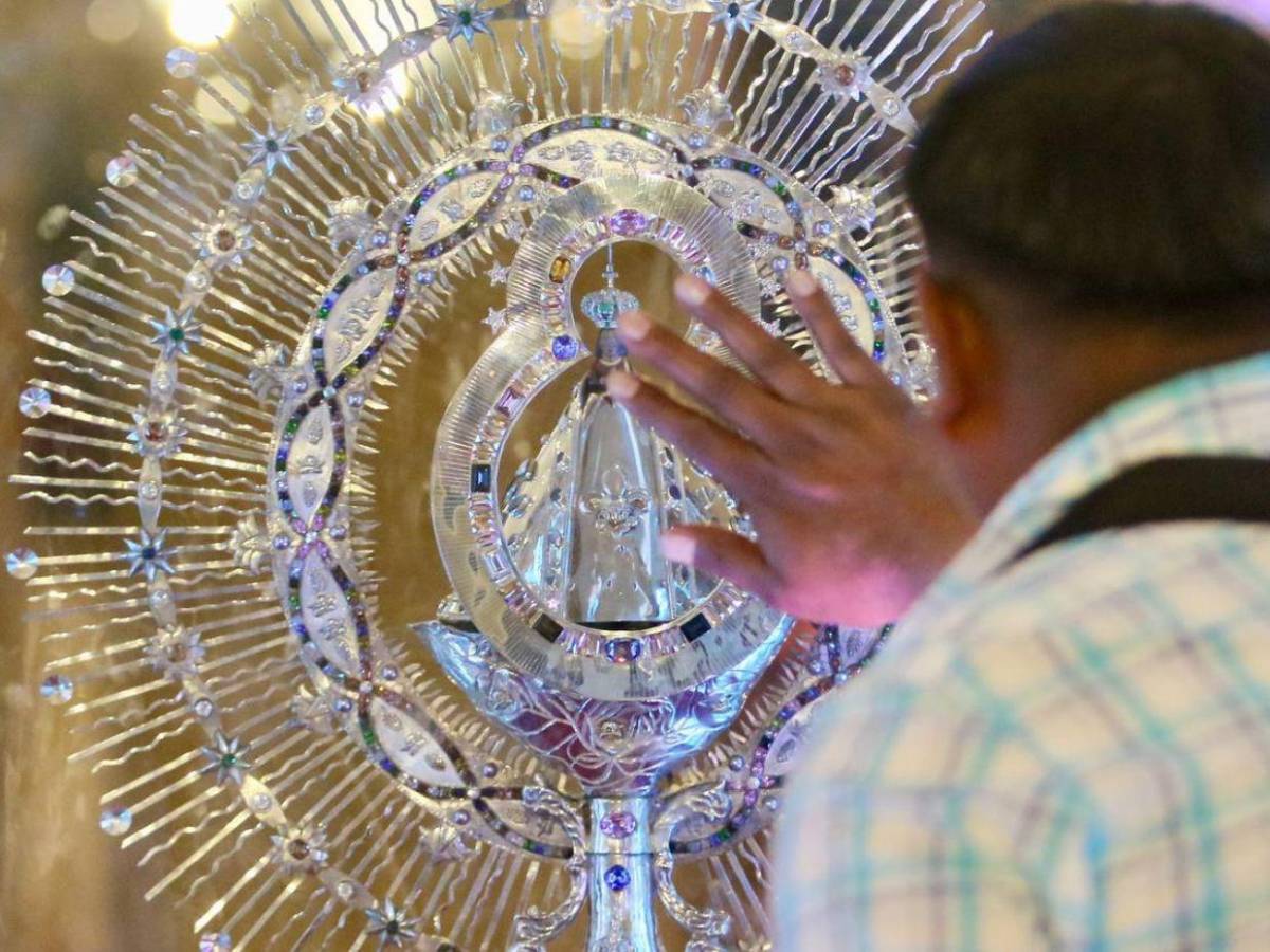 Así se vivió la alborada de la Virgen de Suyapa en su 278 aniversario