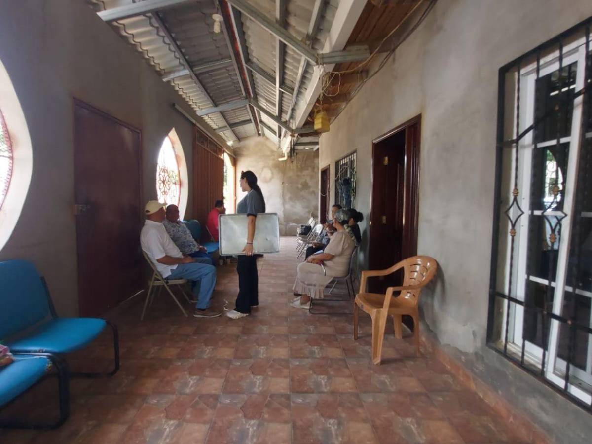 Velan a Saturnino, Cristina y Ruth, víctimas de accidente en carretera a Olancho