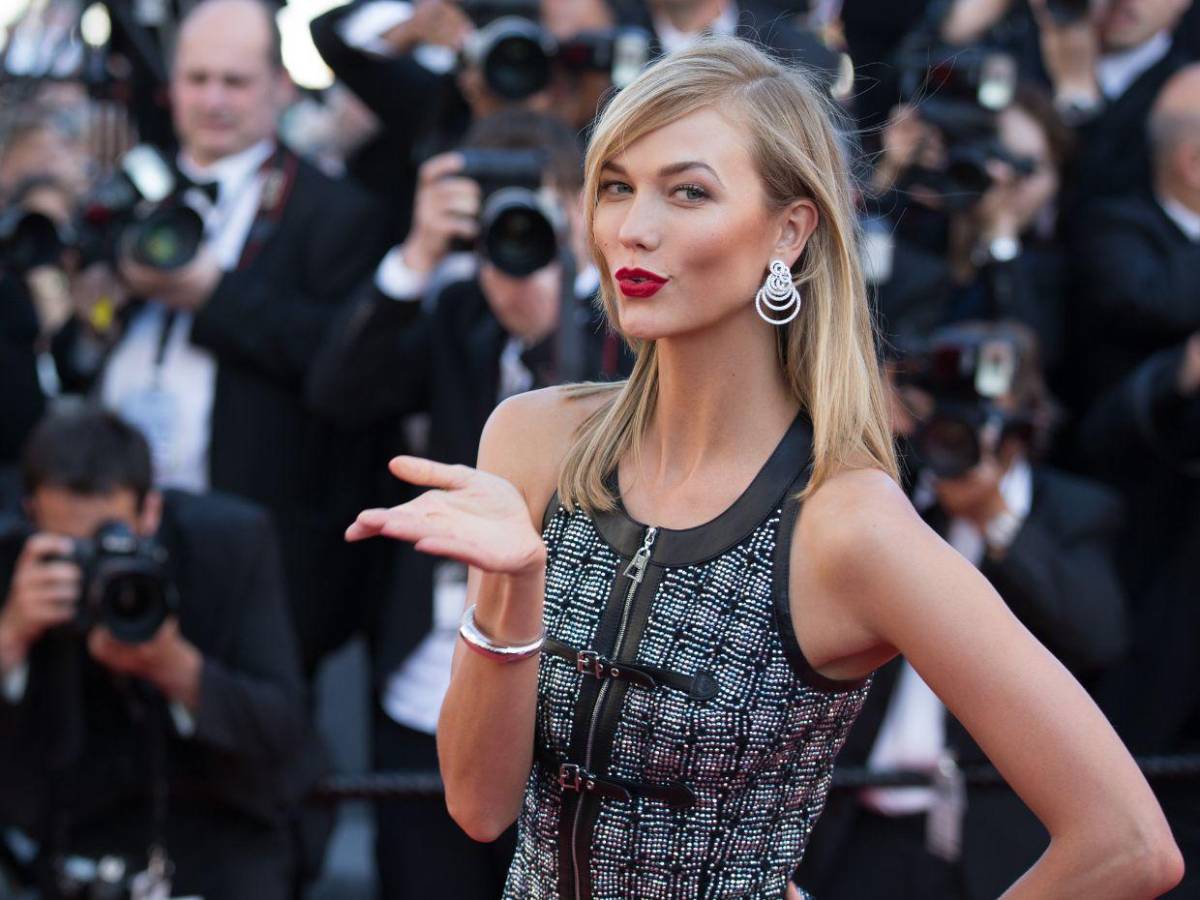 Karlie Kloss y el regreso al círculo íntimo de Taylor Swift en su boda con Travis Kelce