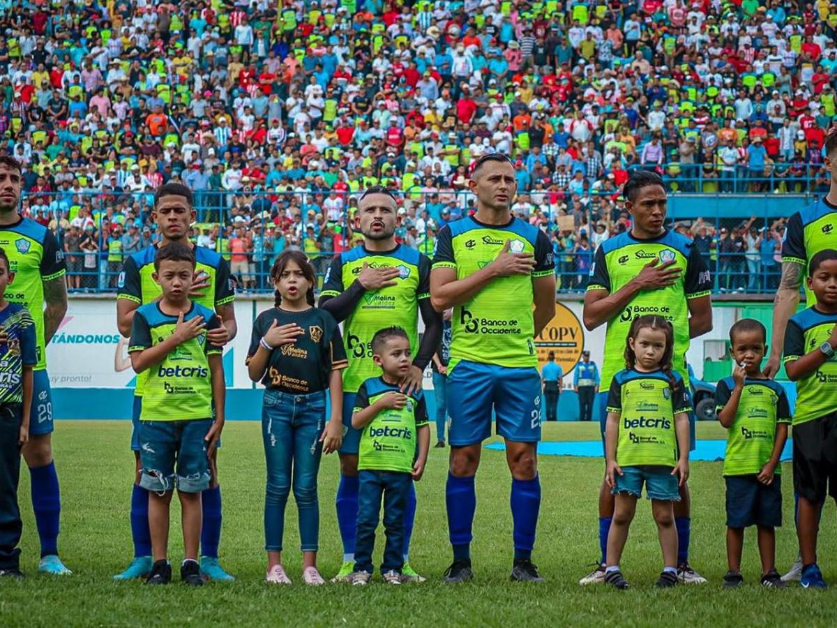Futbolistas del Olancho FC que buscan coronarse campeones por primera vez en la Liga Nacional
