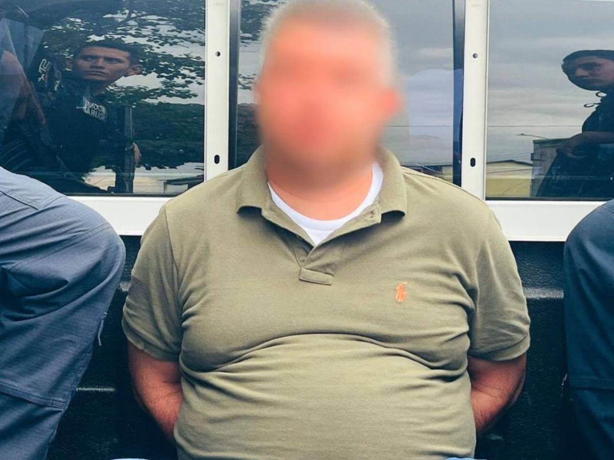 Dijo que murió de forma natural, pero la estrangularon: acusan a Sergio Díaz de matar a su ex y actual esposa