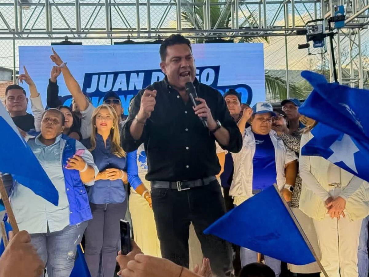 La razón por la que Juan Diego Zelaya viste de negro siempre; tiene que ver con el gobierno