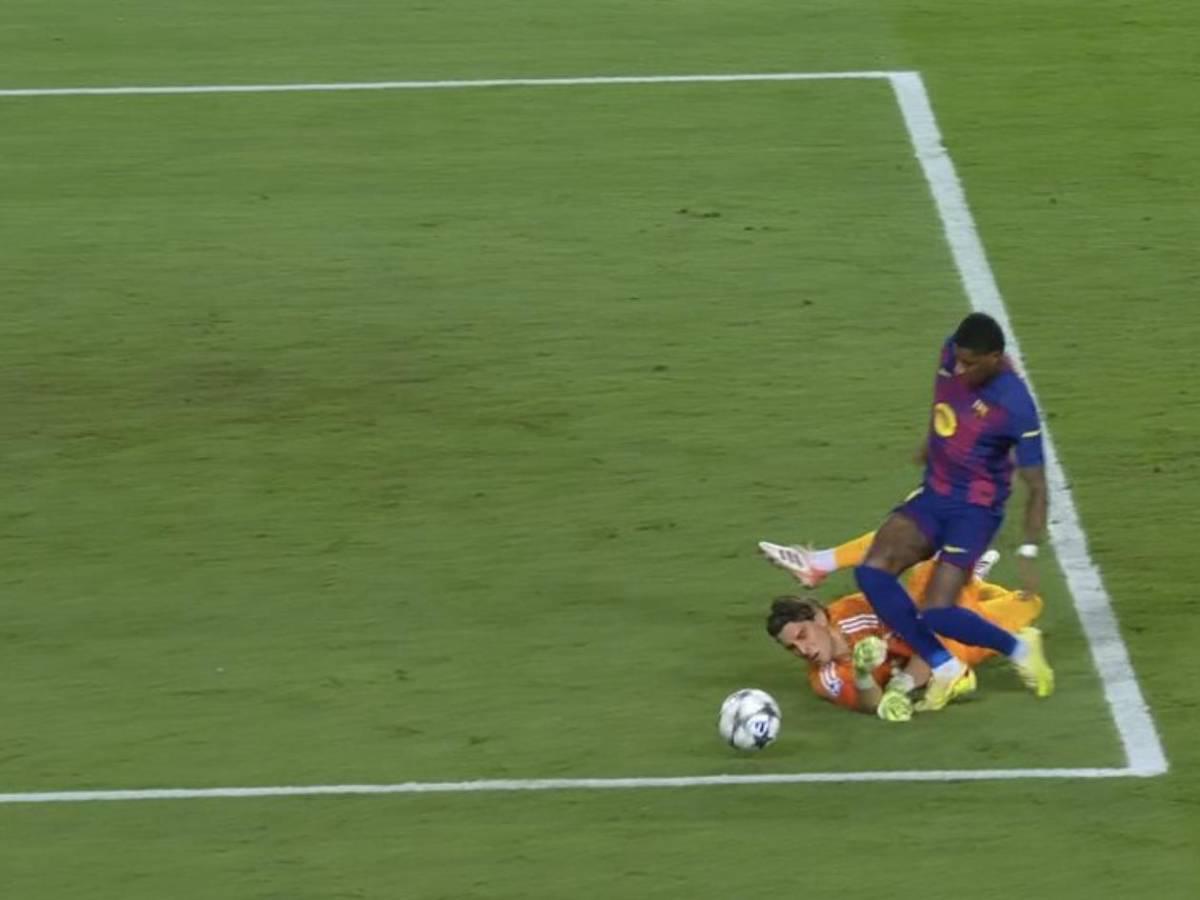 Polémica arbitral a favor de Barcelona en Champions, beso de Yamal, MVP del partido y niño deslumbra