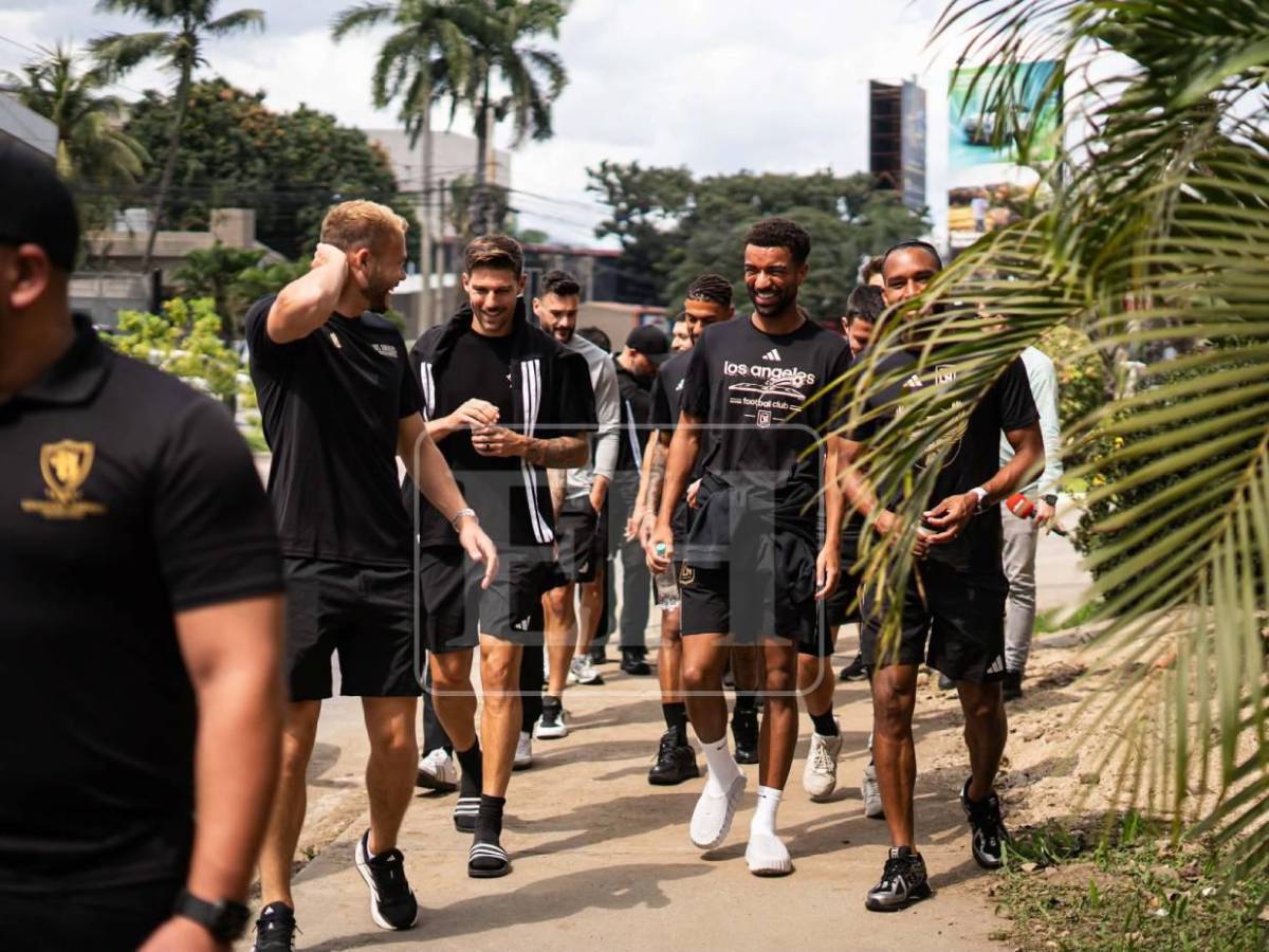 Campeón del mundo camina por las calles de SPS: LA FC disfruta previo a enfrentar a Real España