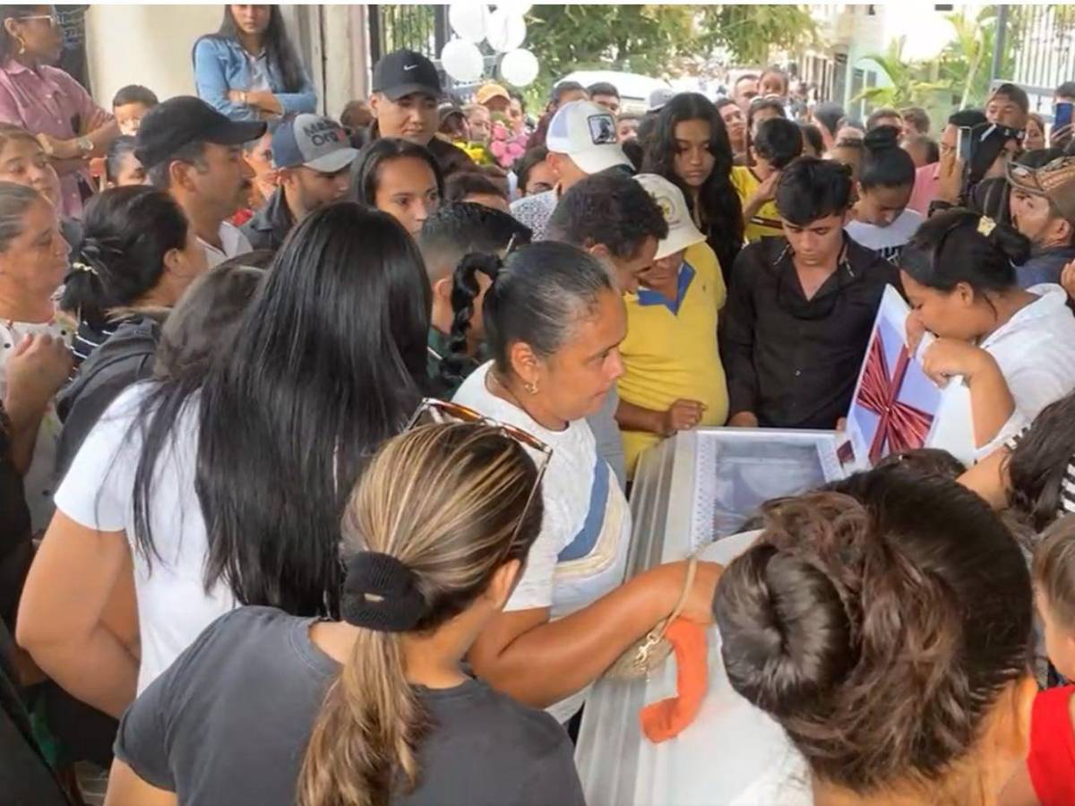 Dan el último adiós a enfermera que murió repentinamente en San Esteban, Olancho