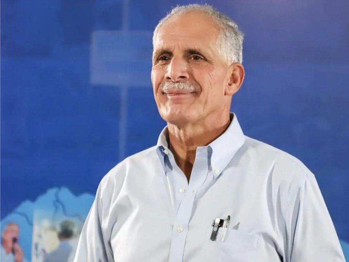 Retrasos, respaldo de EE UU y ceremonia austera: claves para entender la elección de Asfura