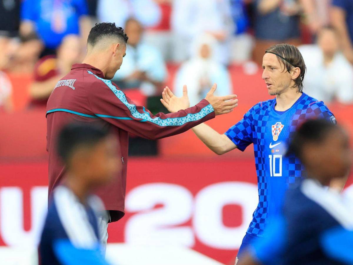 Bronca de Cristiano al salir, VAR protagonista y milagro de Portugal ante Croacia
