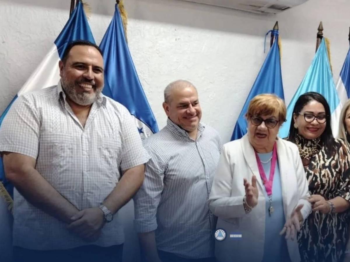 ¿Quiénes son los políticos de Honduras en el Parlacen y cuánto ganan?