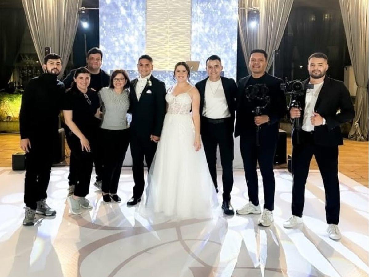 Así fue la boda de Carlos Pineda y Daniela Hernández; salón, invitados y la fiesta