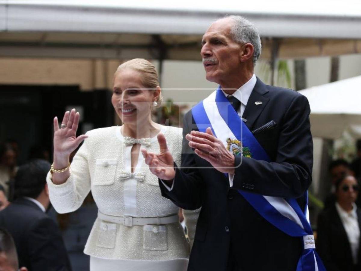 Elegancia y sobriedad: así lució la primera dama, Lissette del Cid de Asfura, en toma de posesión