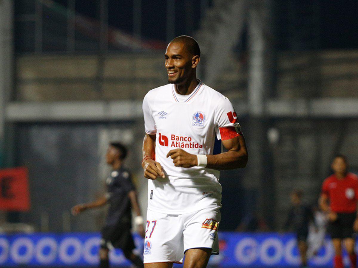 ¿Bengtson seguirá con Olimpia? finalizó contrato, pero quiere romper récord