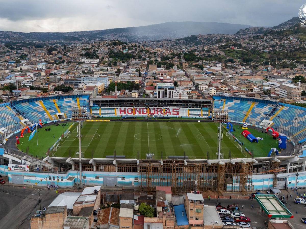 Cuánto costó instalarle grama híbrida a los estadios de Tegucigalpa, SPS, La Ceiba y Juticalpa