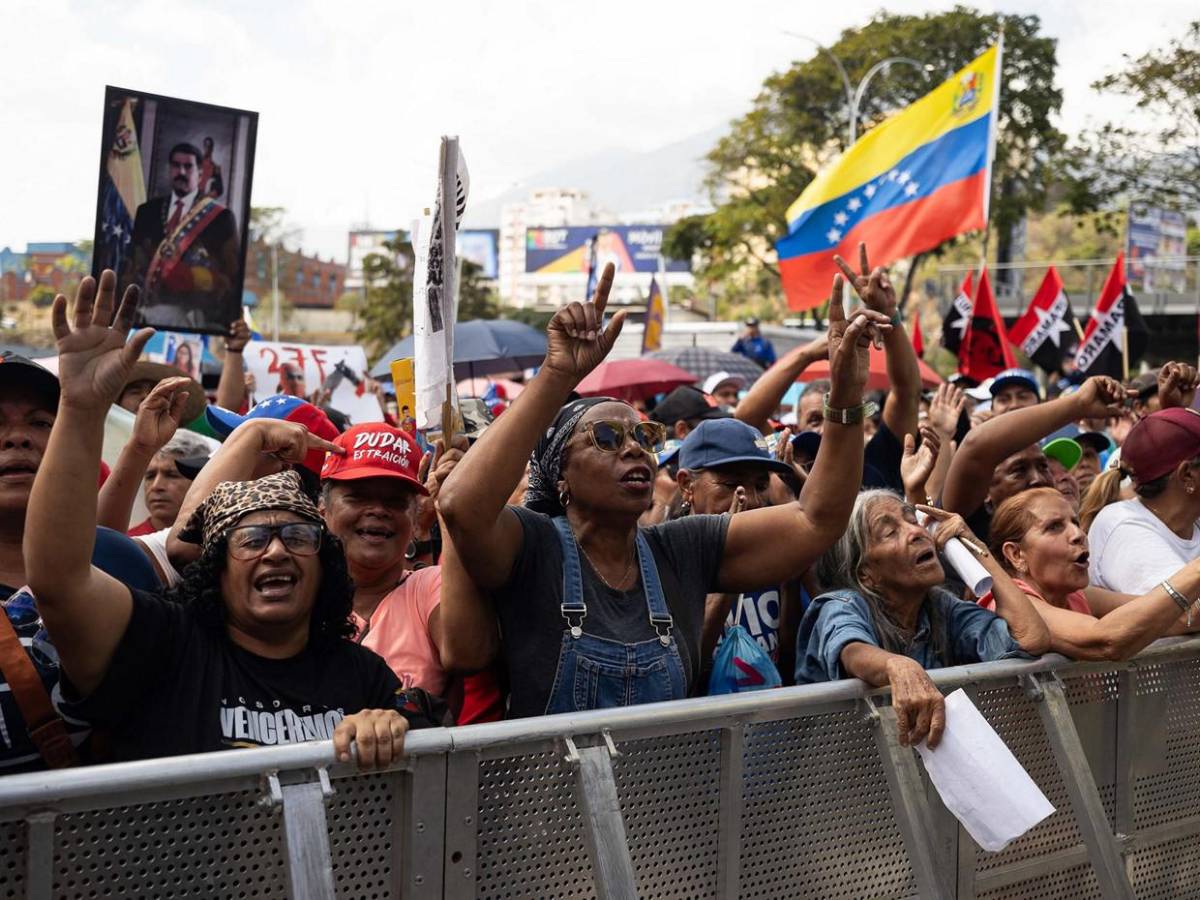 Chavismo conmemora 37 años del 'Caracazo' y pide a EEUU libertad para Maduro