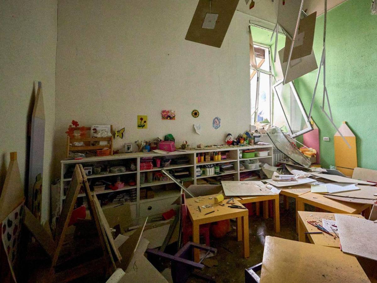 Rusia ataca con un dron una escuela llena de niños en Ucrania