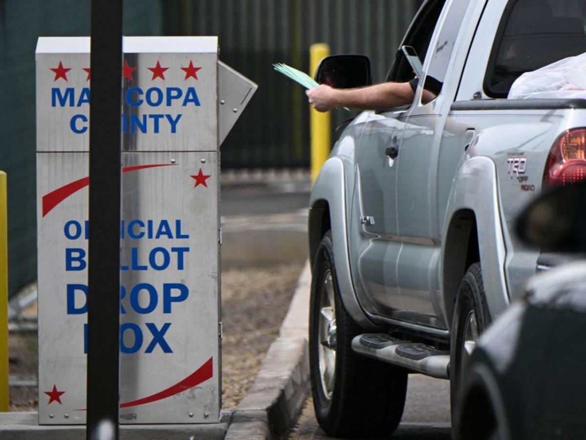 Desinformación electoral, el problema constante de los hispanos en EEUU