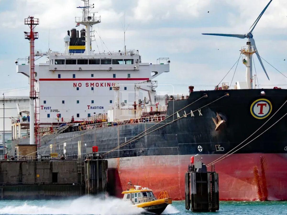 Estos son los 12 buques que usaron la bandera de Honduras y fueron incluidos a la “flota oscura”