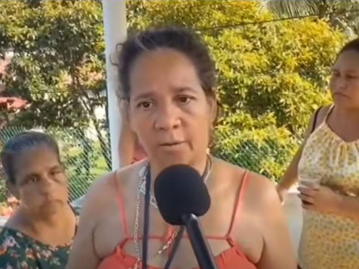 Él iba en carro prestado y la novia lo conducía, pero ella se fugó: testigos sobre colisión en Omoa