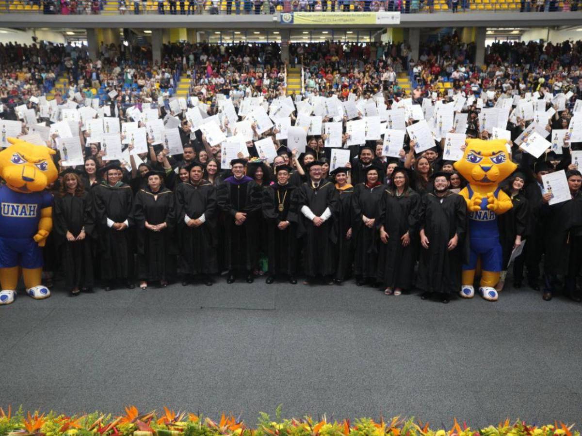 1,283 sueños cumplidos: UNAH celebra nueva graduación
