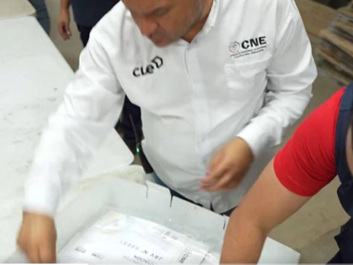 Así inicia el armado de las primeras maletas electorales para las elecciones generales