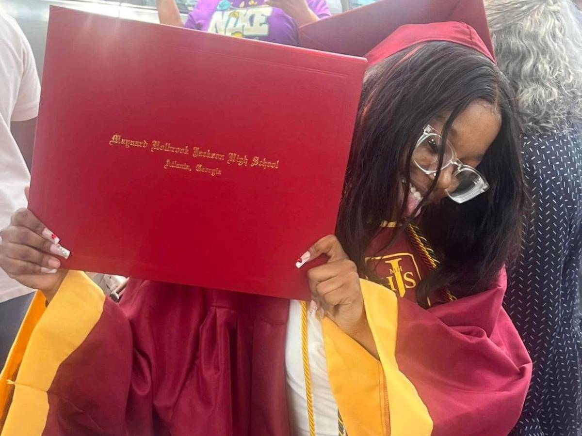 Tragedia en Atlanta: muere una joven embarazada de 19 años por un conductor ebrio