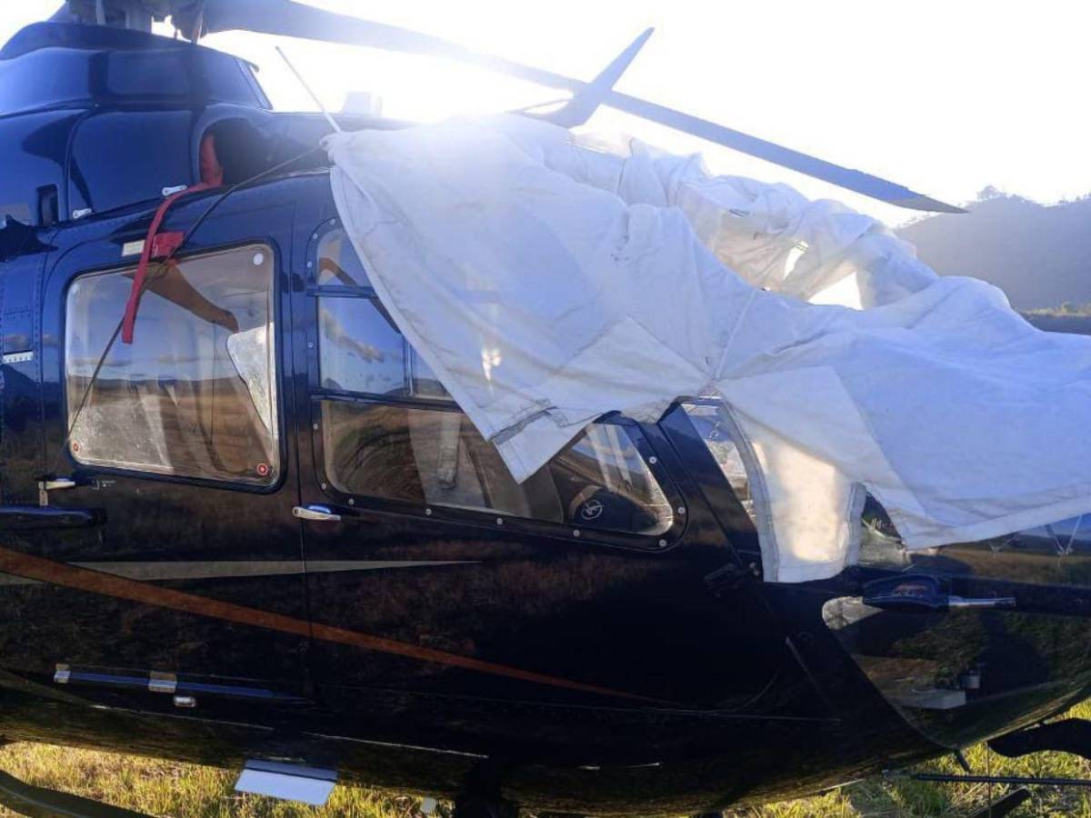 Así quedó el helicóptero que tuvo aterrizaje accidentado en la Cerro Grande
